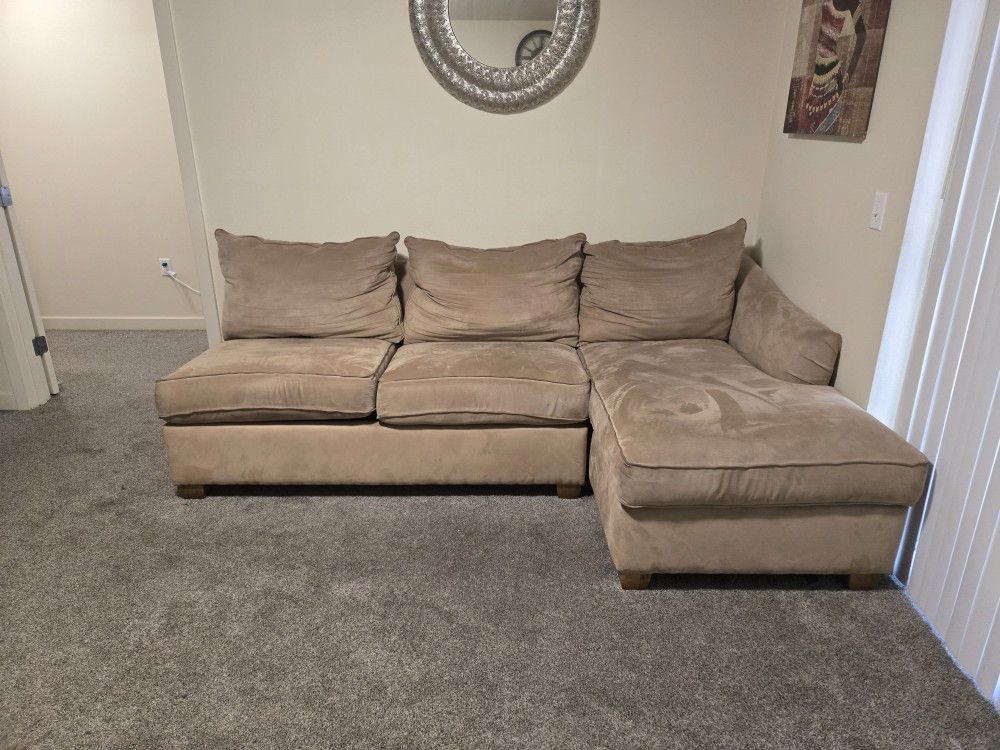 Sectional Couch 