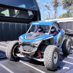 Losi RC Truck 1/10 RZR Rey RTR