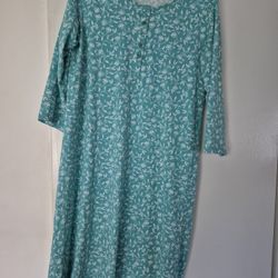 Green Floral Nightgown 