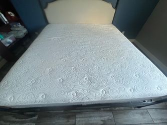 $75 King Matress