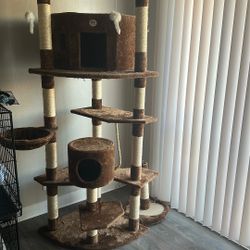 Cat Scratching Post 