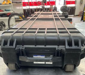Apache 9800 Weatherproof Protective Rolling Long Case