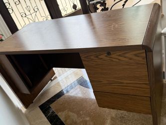 Office desk wooden
