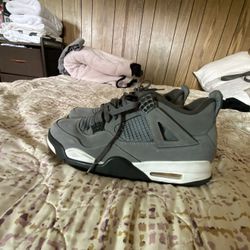Jordan Retro 4