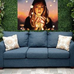 (Free Delivery 🚚) Navy Blue Couch 🛋️ 