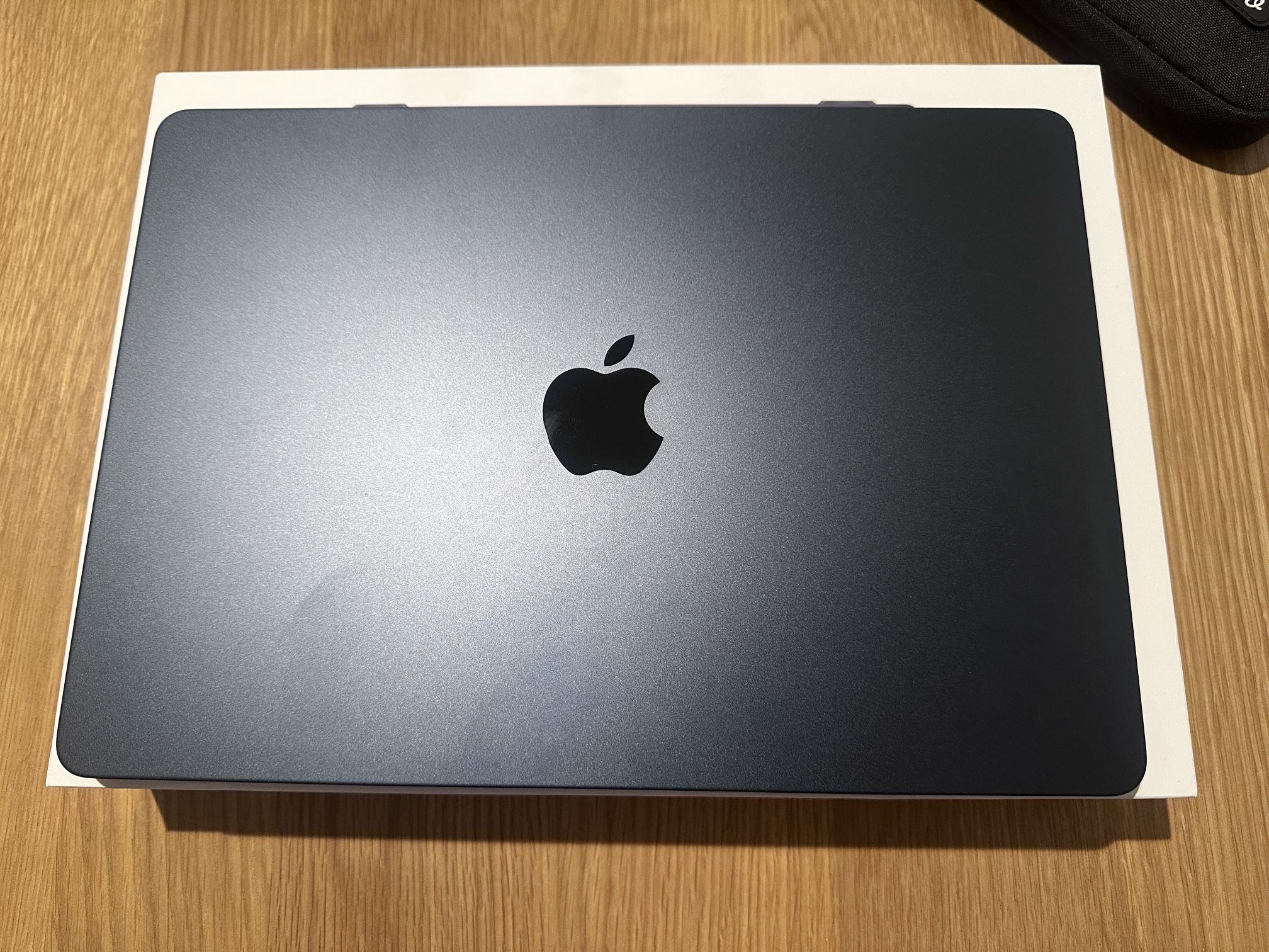 Apple MacBook Air 13-inch M2 16GB 256GB SSD