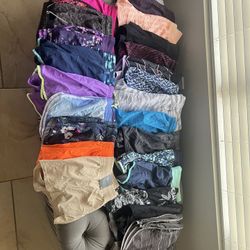 Name Brand Athletic Shorts- XL    Like New
