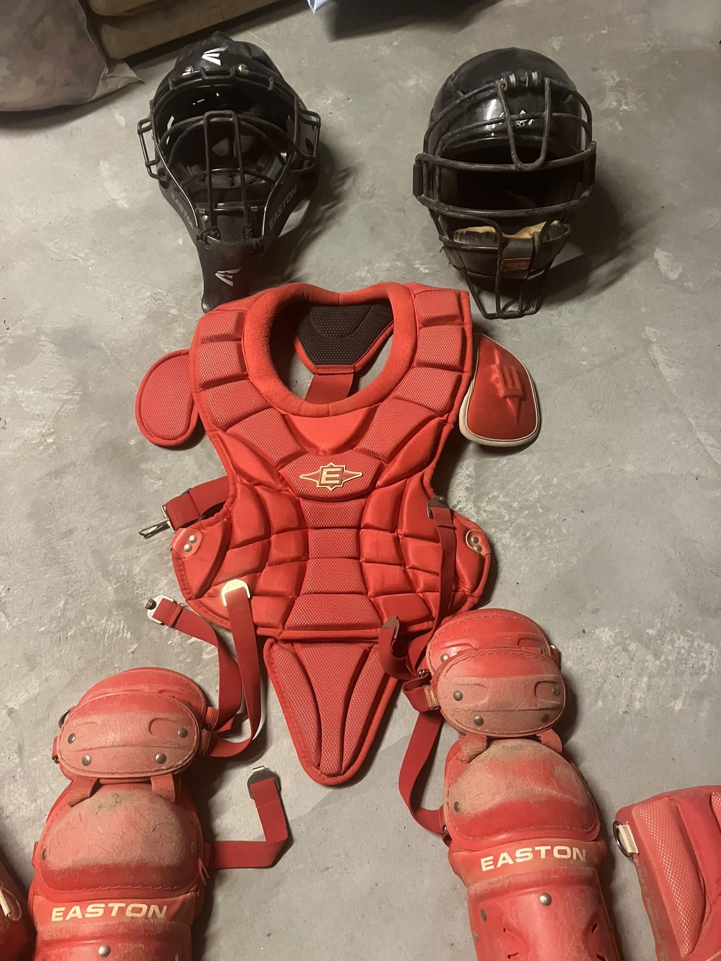 Easton Catchers Gear