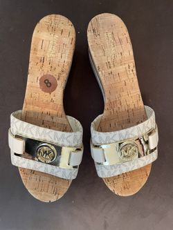 Sandals MK, Size 8