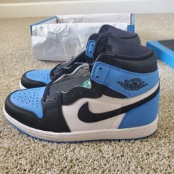 Jordan 1 Retro High OG UNC Toe-Men's Size 9 New