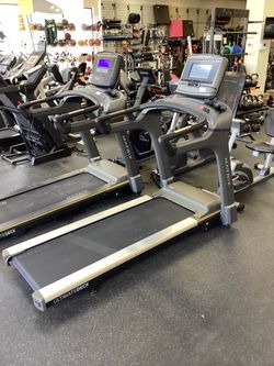 Matrix T50 High End Treadmill With XER TOUCHSCREEN