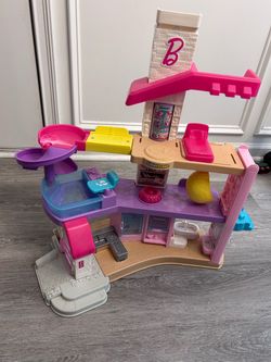 Fisher-Price Little People Barbie Dream House Playset