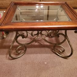 Accent/End Table