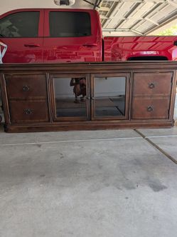 Entertainment console