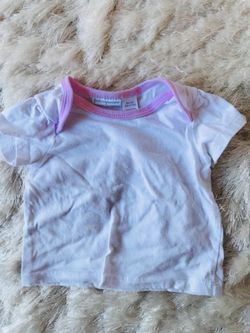 Adorable baby clothes size 3 - 6 months