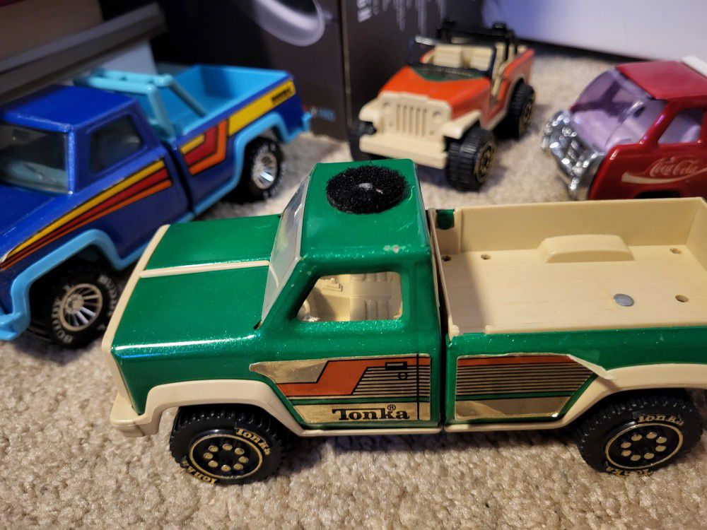 Vintage 80's Authentic Tonka Trucks Jeep Coco Cola Van Real Deal Cast Dye Metal Great Shape 
