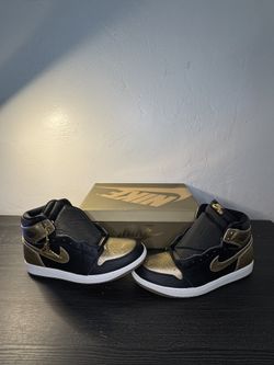 Jordan 1 Retro High OG “Black Metallic Gold” (Size 12.5 Men’s) Brand New !!