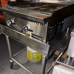 Dukers grill 
