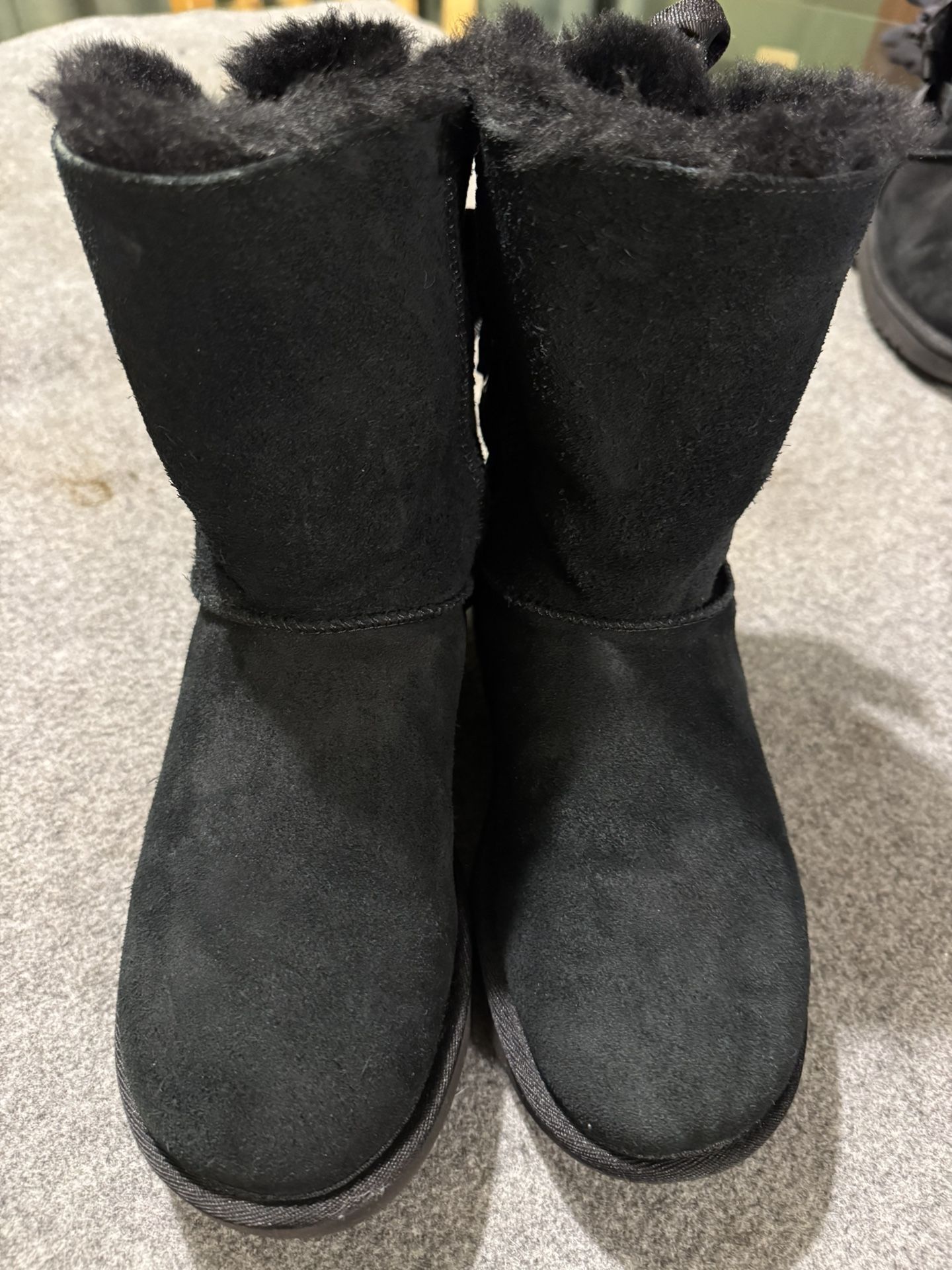 Boots Ugg Size 7 Like New No Damage