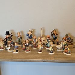 Hummel Goebel figurines - original Germany