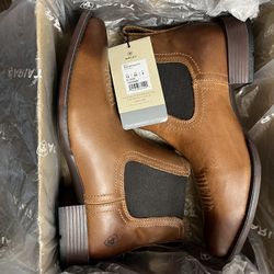 ARIAT BOOTS SIZE 10 