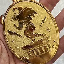 Hercules Movie 25th Anniversary Gold Metal Coin Keychain Charm Clip Disney Parks