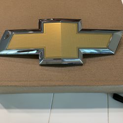 Chevrolet Bowtie Emblem 