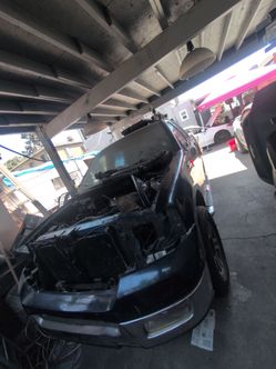 Ford F150 XLT triton 5.4 parting out