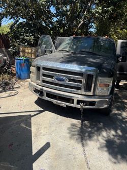 Ford F 350   6.0 motor parts only