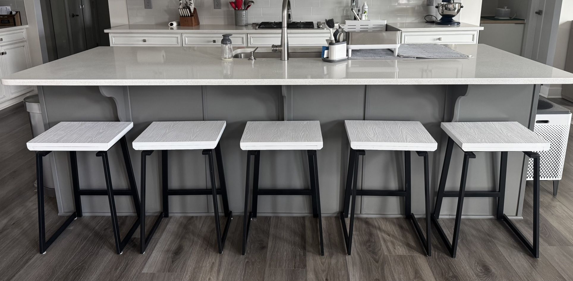 Wooden Bar Stools, 5-piece Set