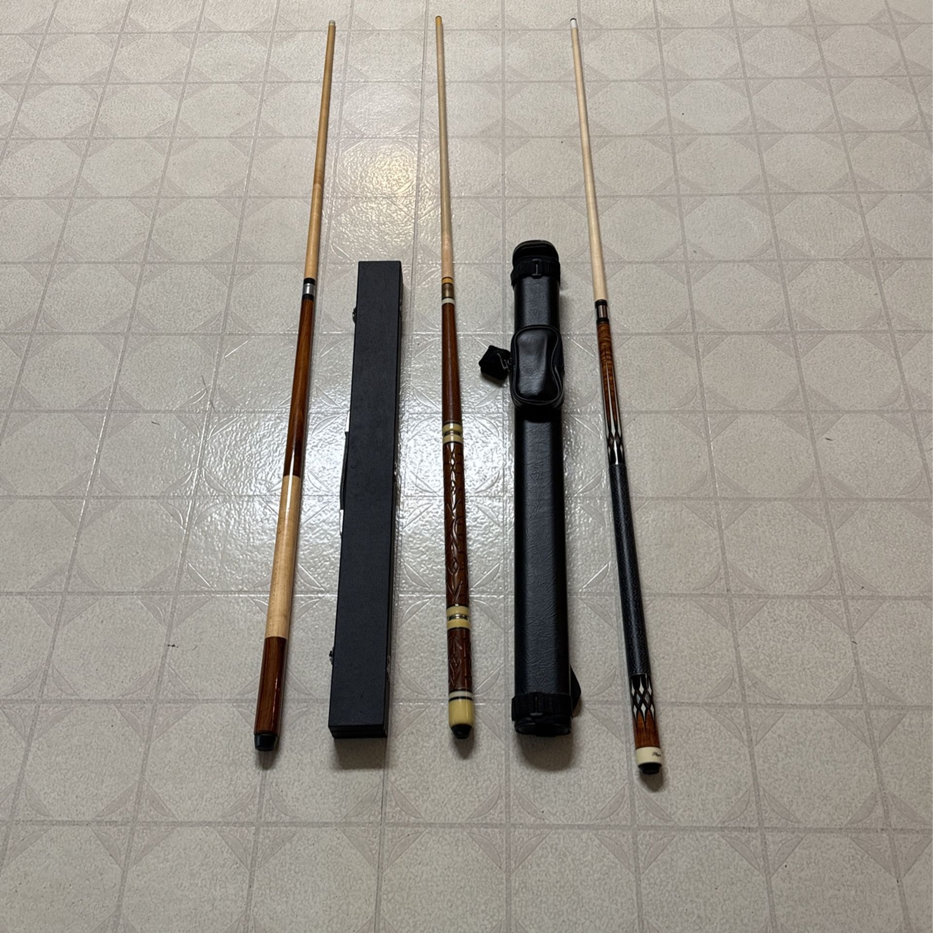 Pool Sticks And Cases