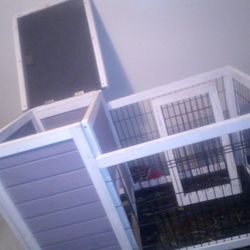 Pets fit Bunny Hutch