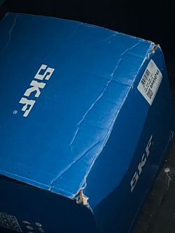 2015 ford 250 4x4 hub