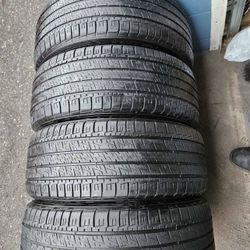 235/55/18- set of 4 LIKE NEW Condition GOODYEAR ASSURANCE MAXLIFE with 60% tread!!! NO REPAIRS!!