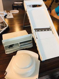 Pampered Chef Ultimate Mandolin