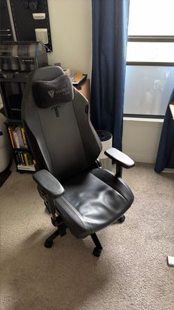 Secretlab Titan evo 2022