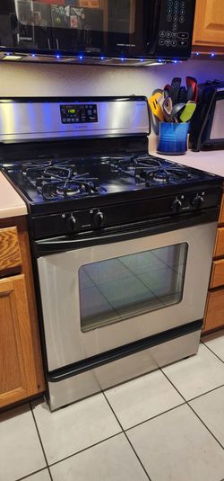 Whirlpool Stainless Steel Gas Range