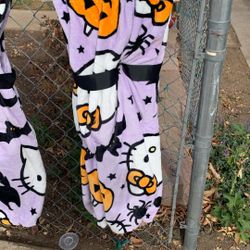 New Hello Kitty Throw Blankets 