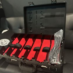 Mane Tame Barber Case