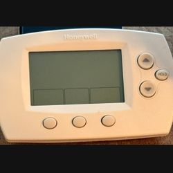 Honeywell  Programable  THermostat 