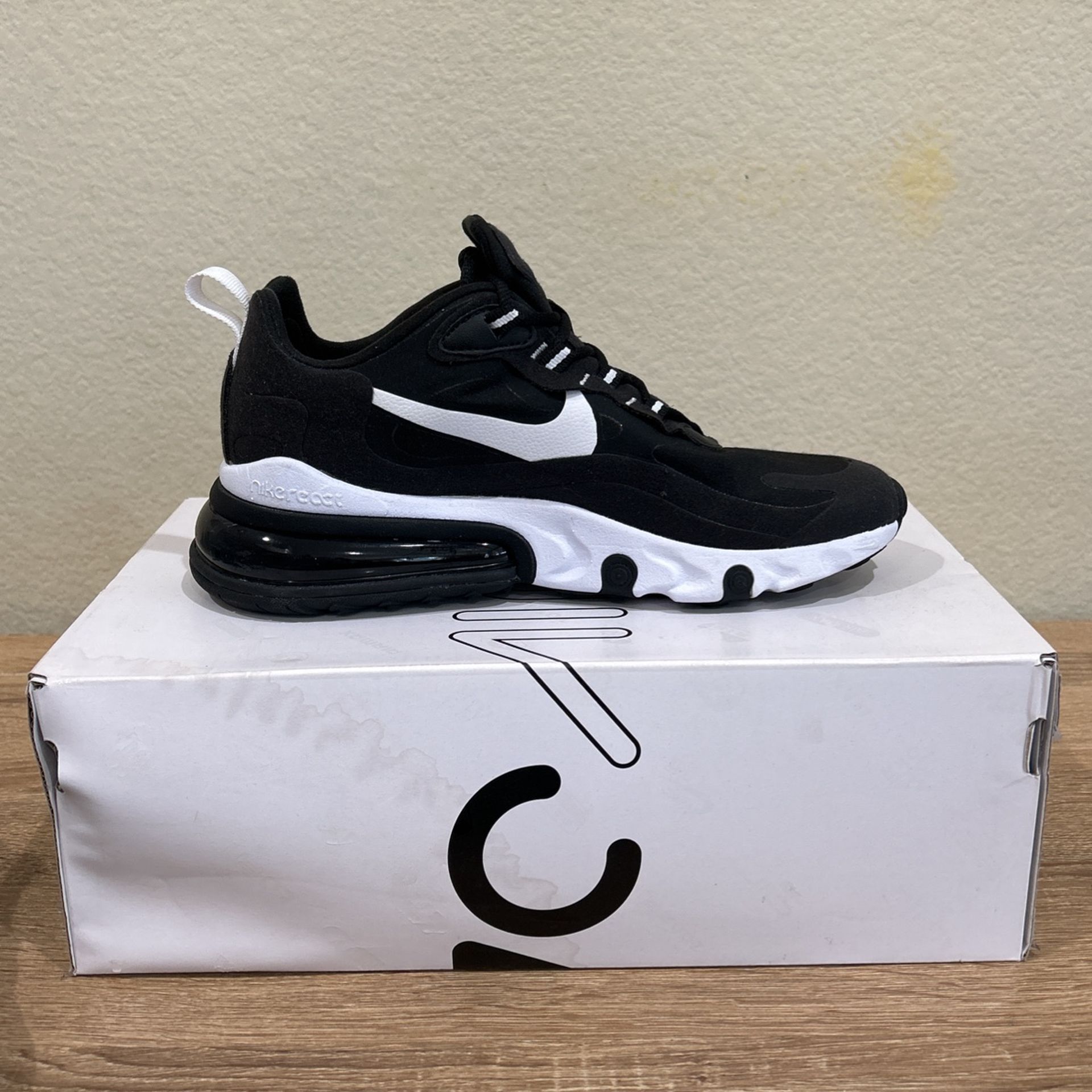 Nike Air Max 270 React