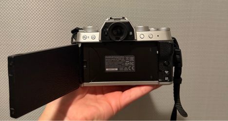 Fujifilm xt200 camera with 15-45mm Lens