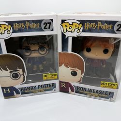 Harry And Ron Christmas Sweater Pop Figure Set