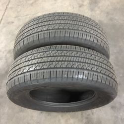 225/65/17 set of 4 tires Yokohama Avid GT 225 65 r17 17” inches  TIRES ONLY