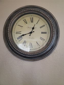 Wall clock