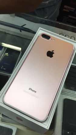 iPhone 7 Plus At&t. Rose gold 32gb.