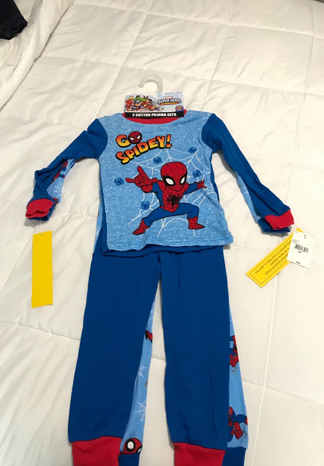 2 Spider-Man pajama sets