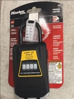 Master Lock Portable key lock box with light up dials