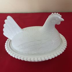 Vintage Milk Glass Hen On Nest Nest . See More Pictures 