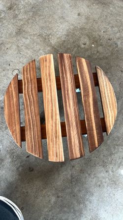 Plant stand on rollers